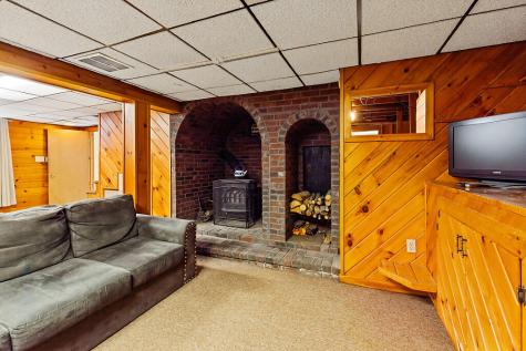 381 W River Road Augusta ME 04330