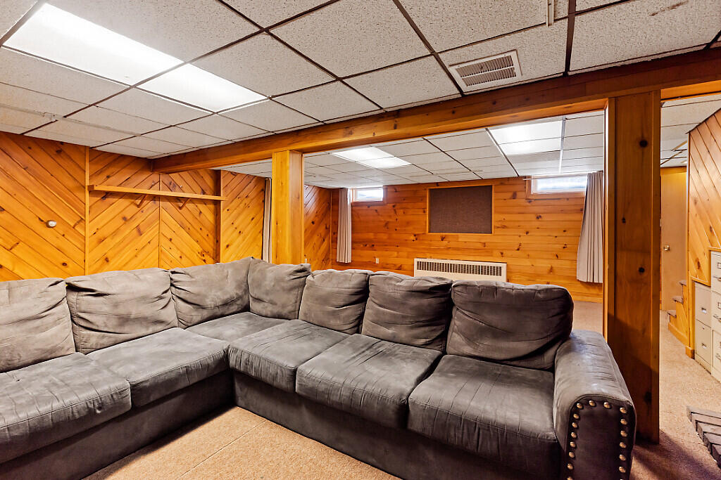 381 W River Road Augusta ME 04330