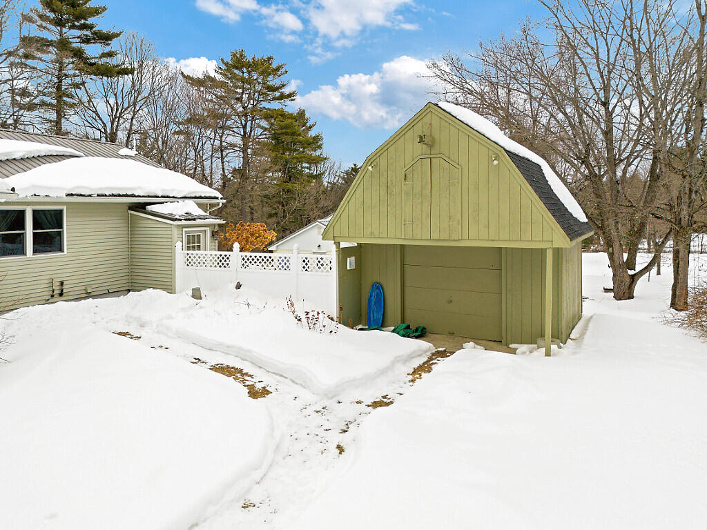 381 W River Road Augusta ME 04330