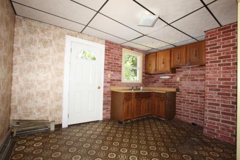 820 Somerset Street Rumford ME 04276