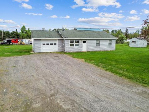9 Oosoola Street Norridgewock ME 04957