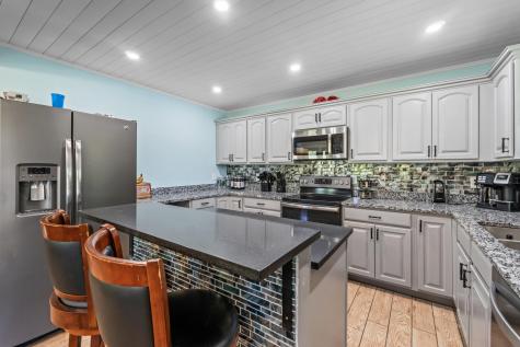 55 Mountain View Extension Rockland ME 04841