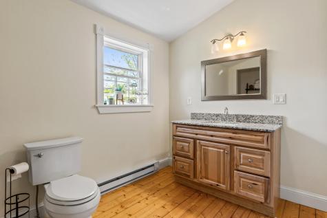 55 Mountain View Extension Rockland ME 04841