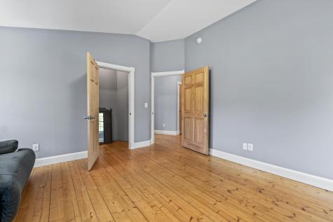 55 Mountain View Extension Rockland ME 04841