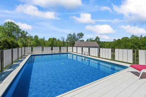 55 Mountain View Extension Rockland ME 04841