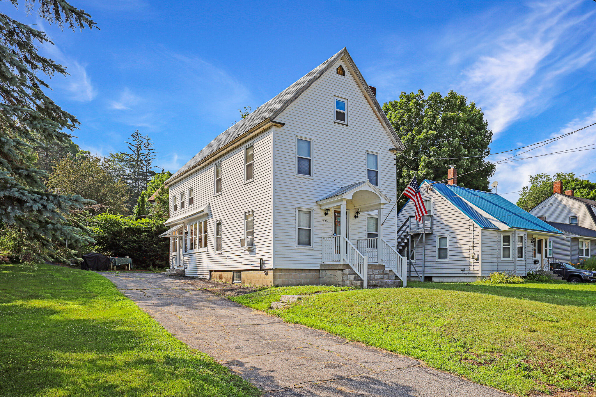 696 Crescent Avenue Rumford ME 04276