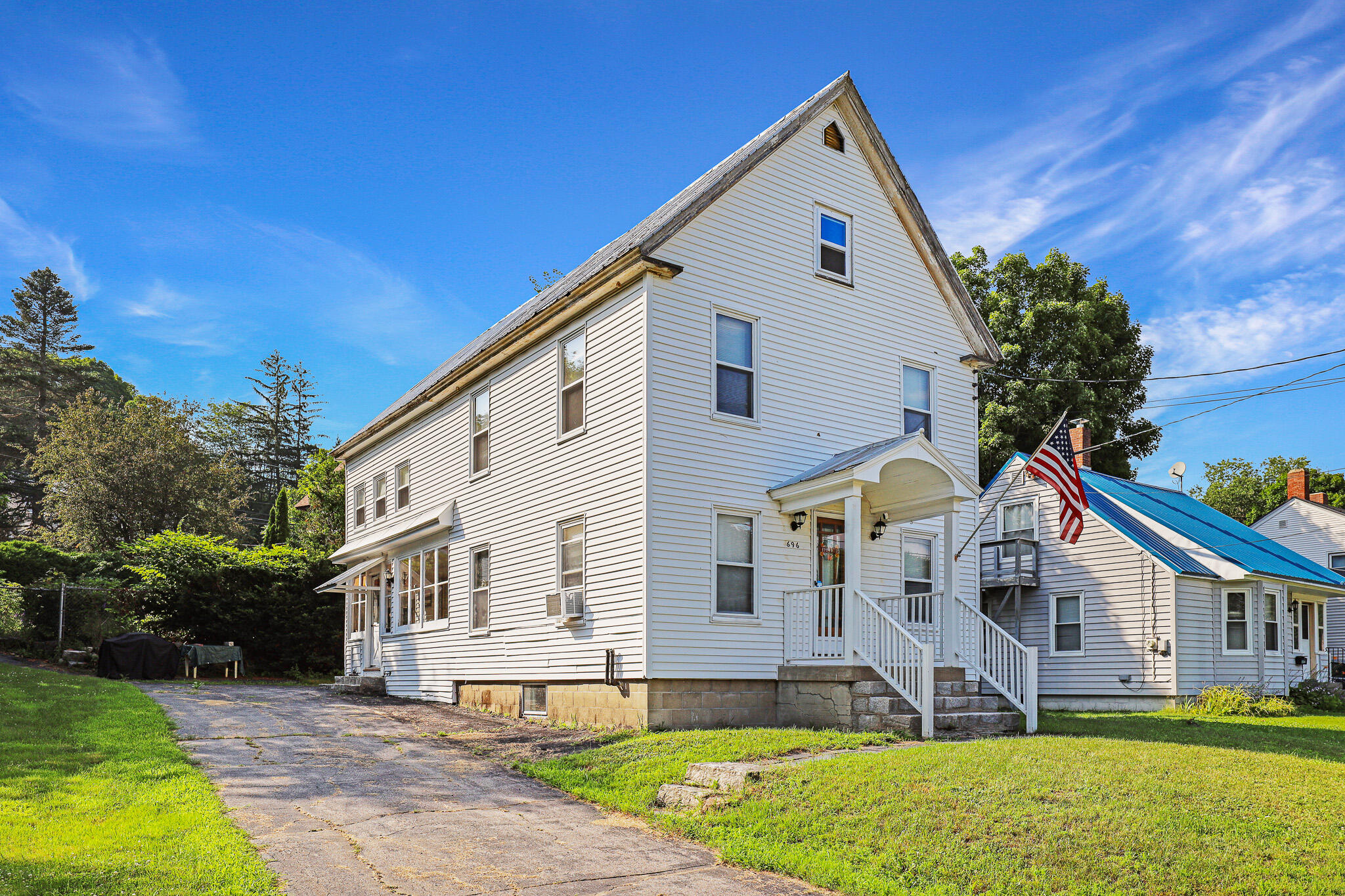 696 Crescent Avenue Rumford ME 04276