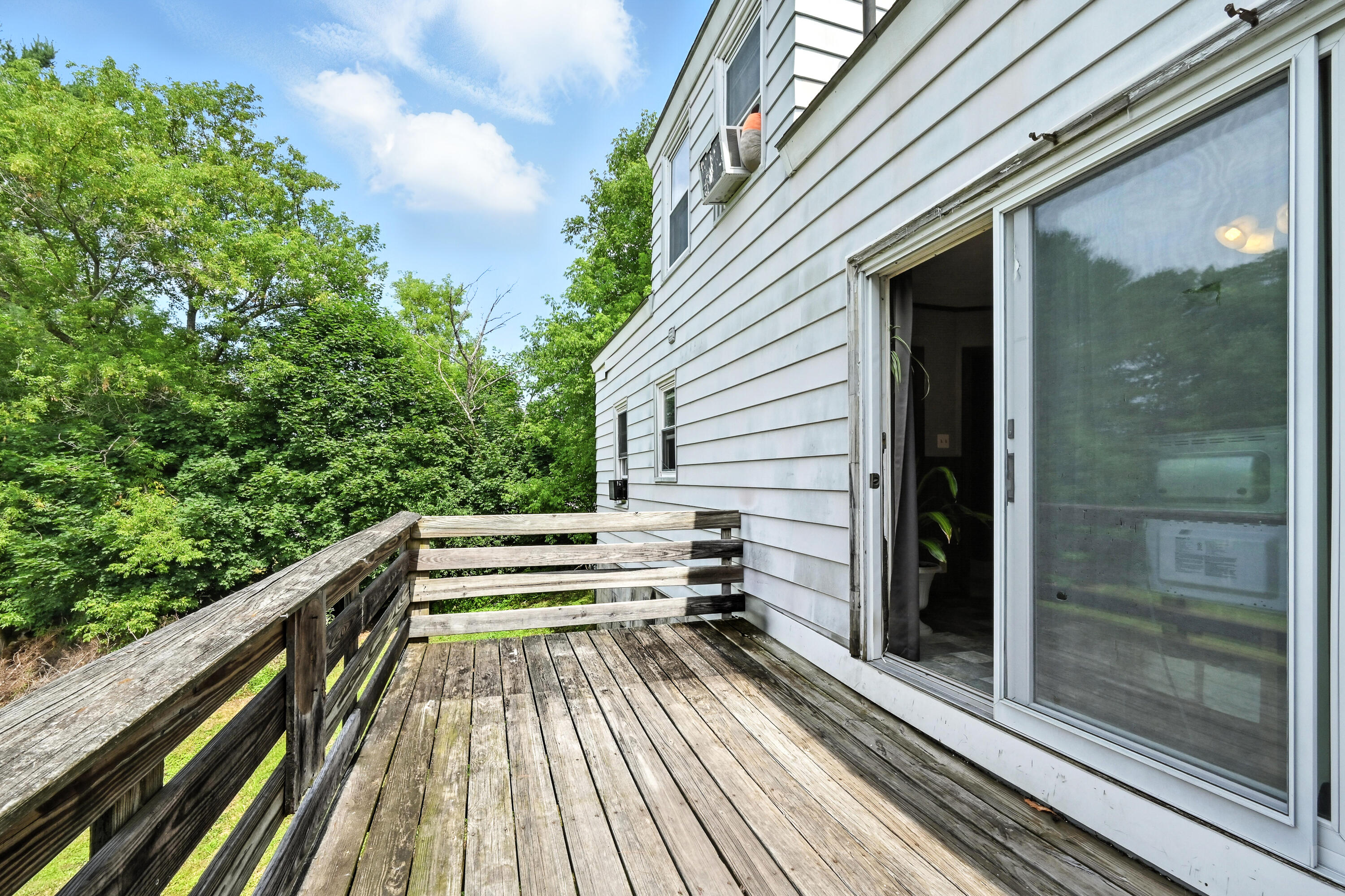 1068 Main Street Vassalboro ME 04989