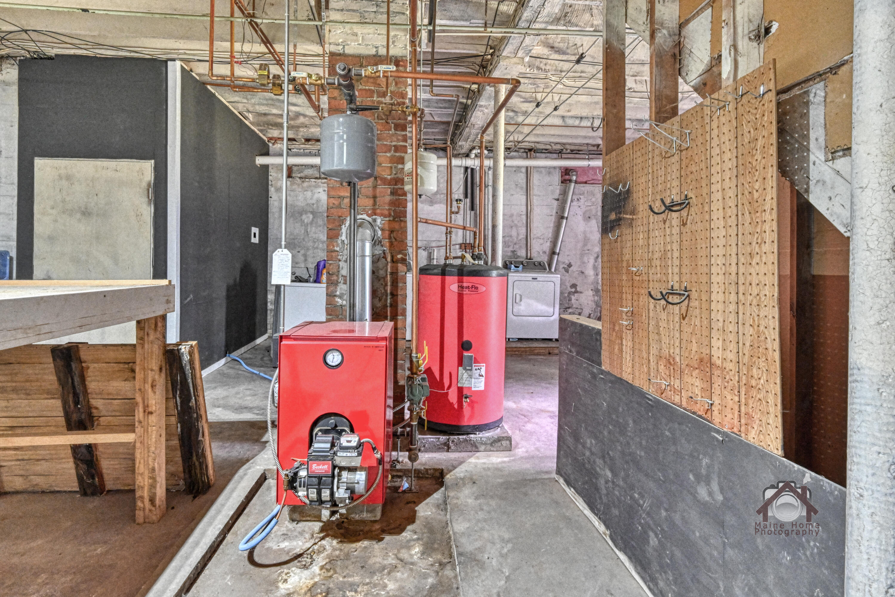 1068 Main Street Vassalboro ME 04989