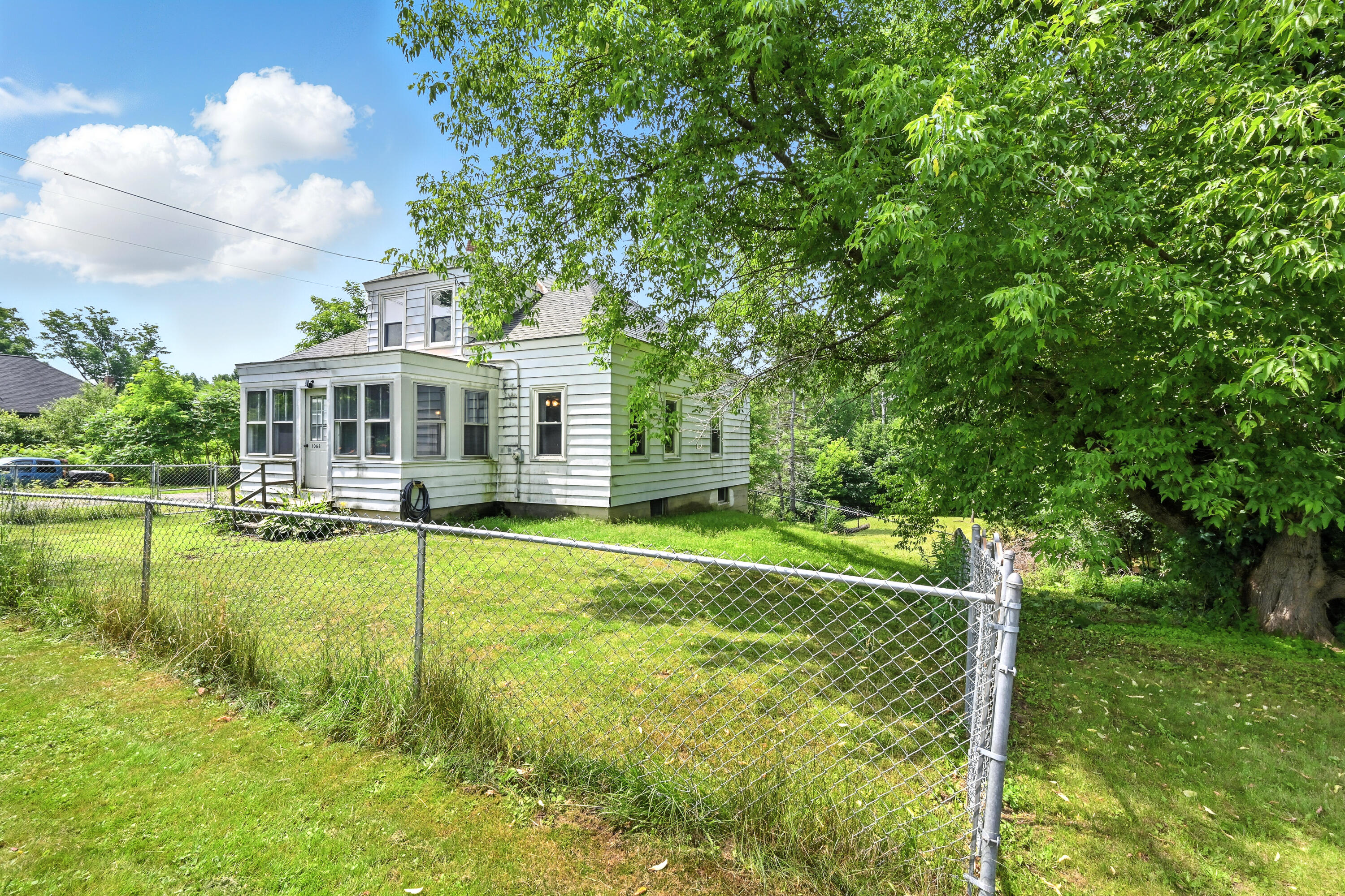 1068 Main Street Vassalboro ME 04989