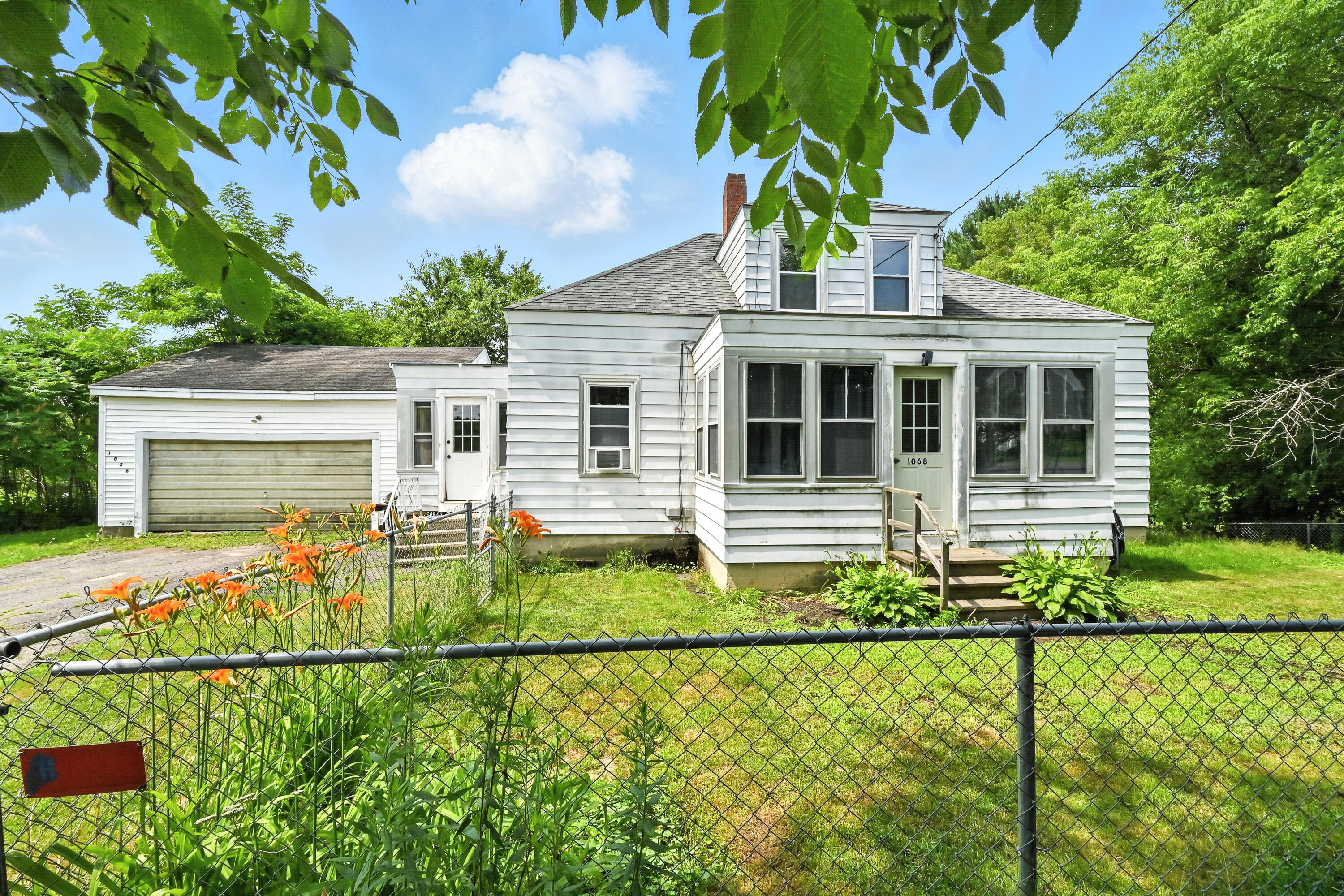 1068 Main Street Vassalboro ME 04989