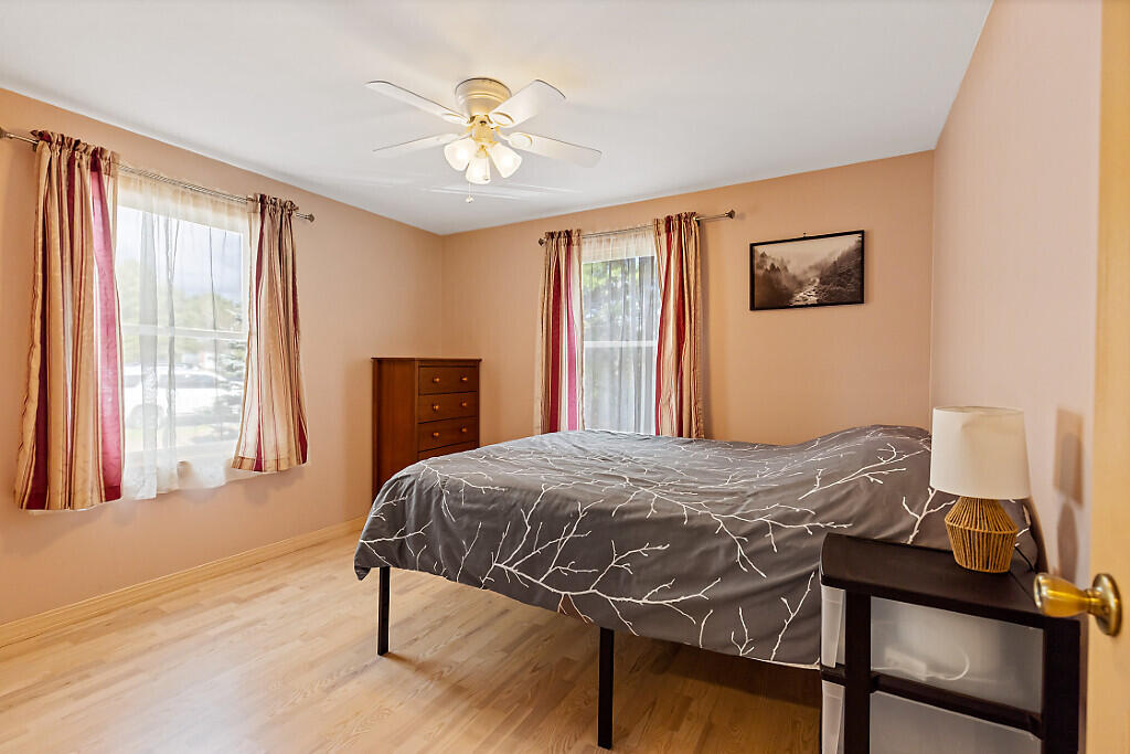 688 Main Street Vassalboro ME 04989