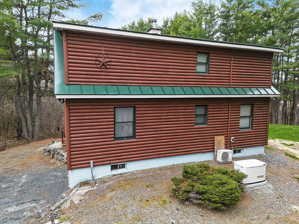 688 Main Street Vassalboro ME 04989