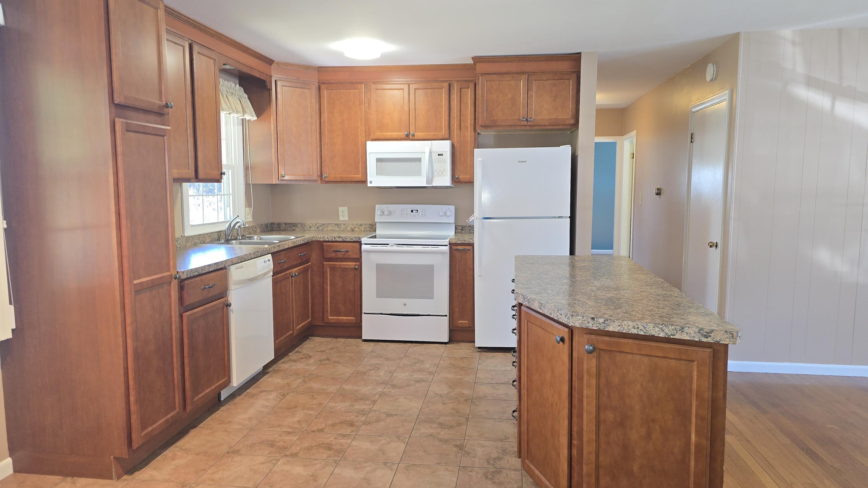 2 Heathwood Lane Lewiston ME 04240