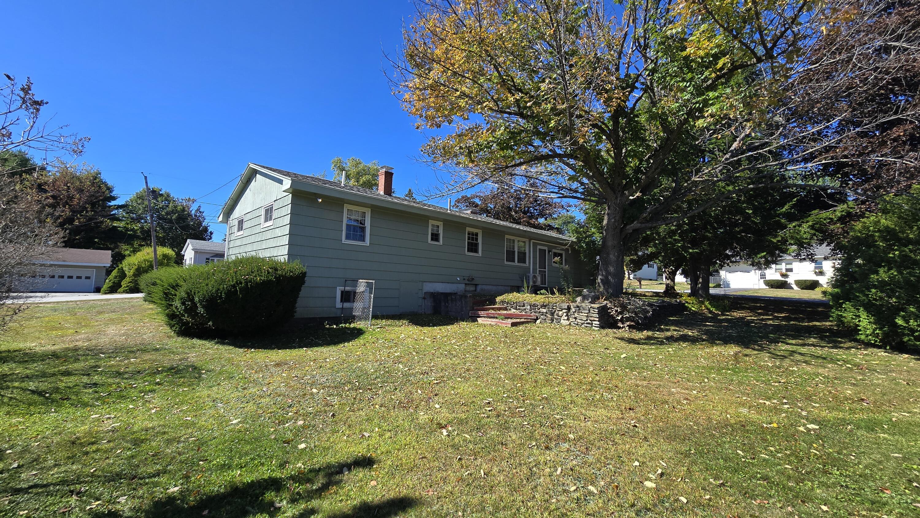 2 Heathwood Lane Lewiston ME 04240