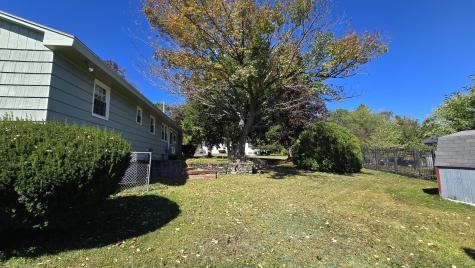 2 Heathwood Lane Lewiston ME 04240