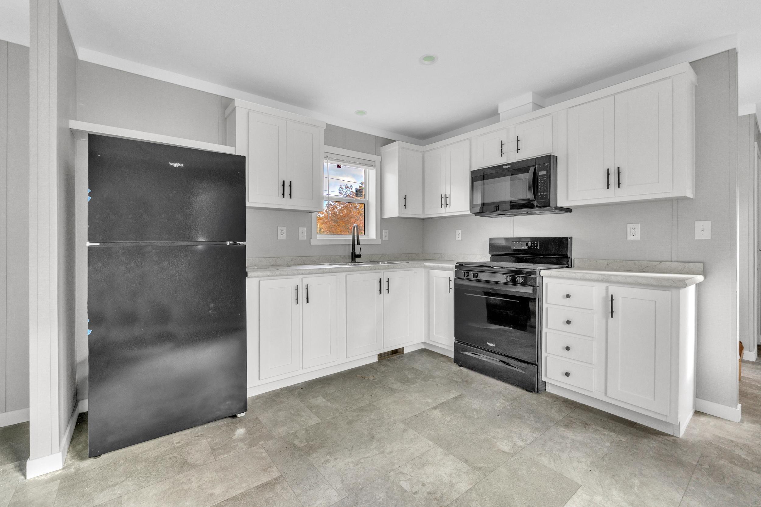 40 Oakwood Street Lyman ME 04002