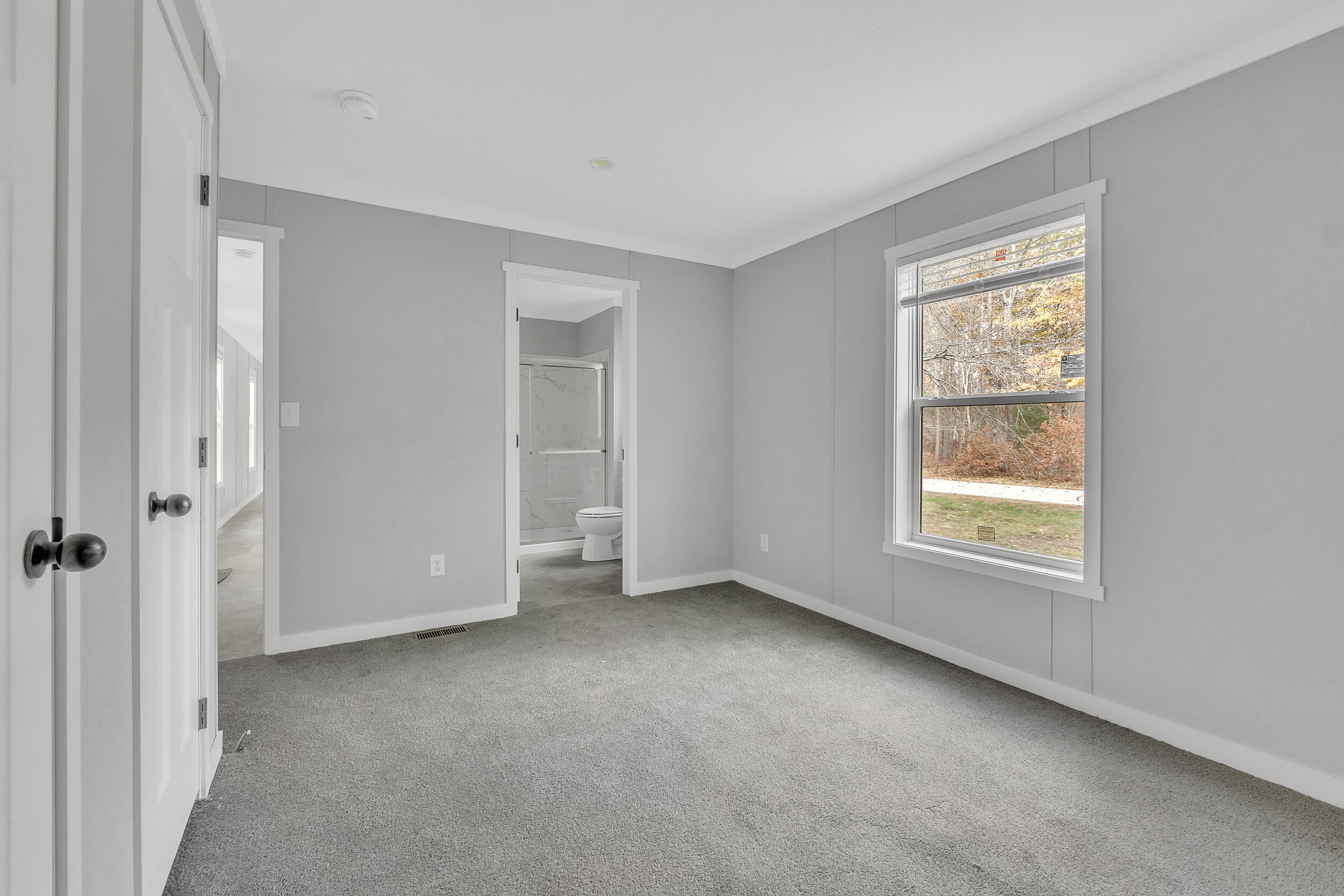 40 Oakwood Street Lyman ME 04002