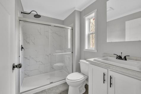 40 Oakwood Street Lyman ME 04002