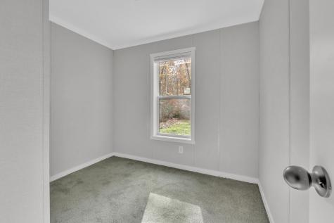 40 Oakwood Street Lyman ME 04002