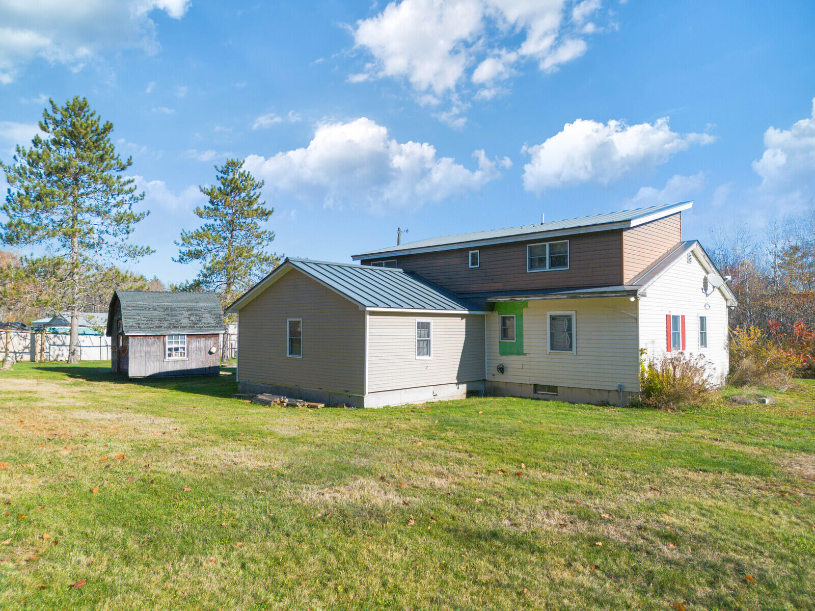 843 E Benton Road Benton ME 04901