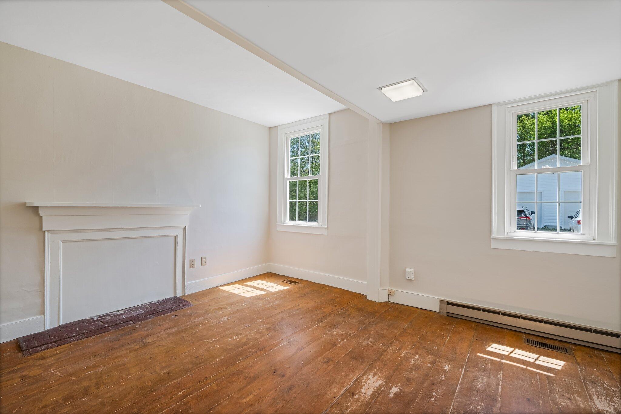 76 N Auburn Road Auburn ME 04210