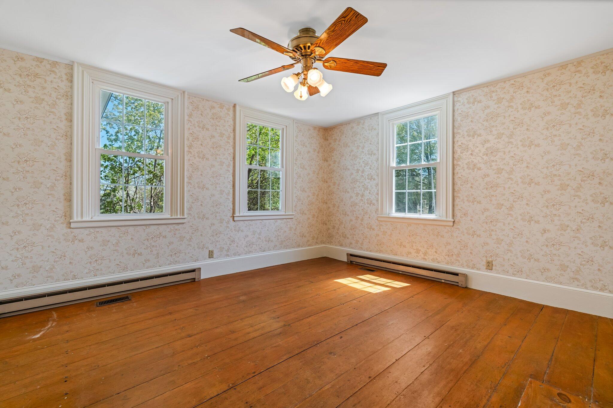 76 N Auburn Road Auburn ME 04210