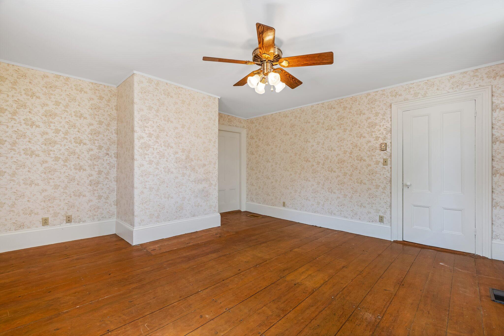 76 N Auburn Road Auburn ME 04210