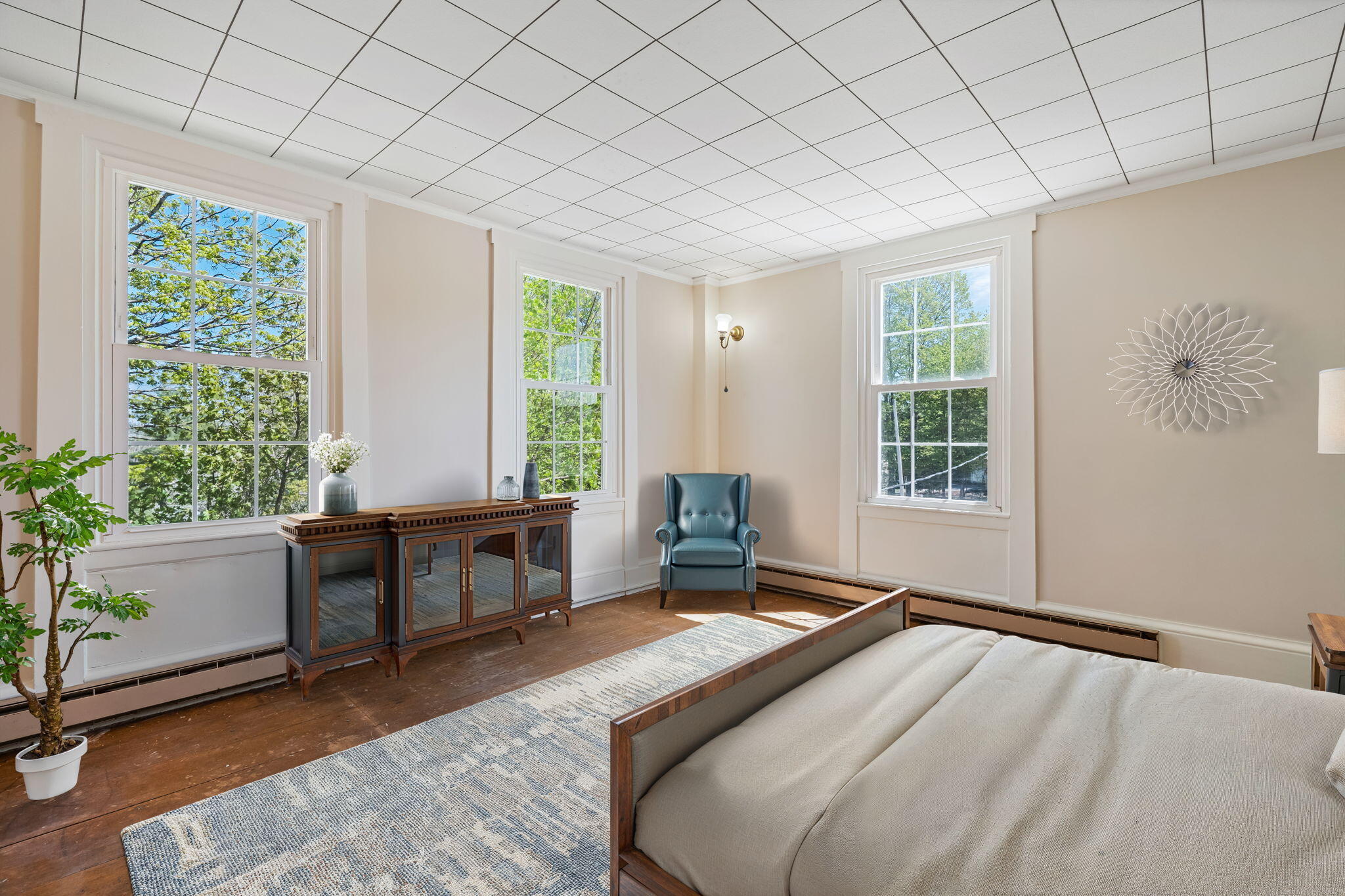 76 N Auburn Road Auburn ME 04210