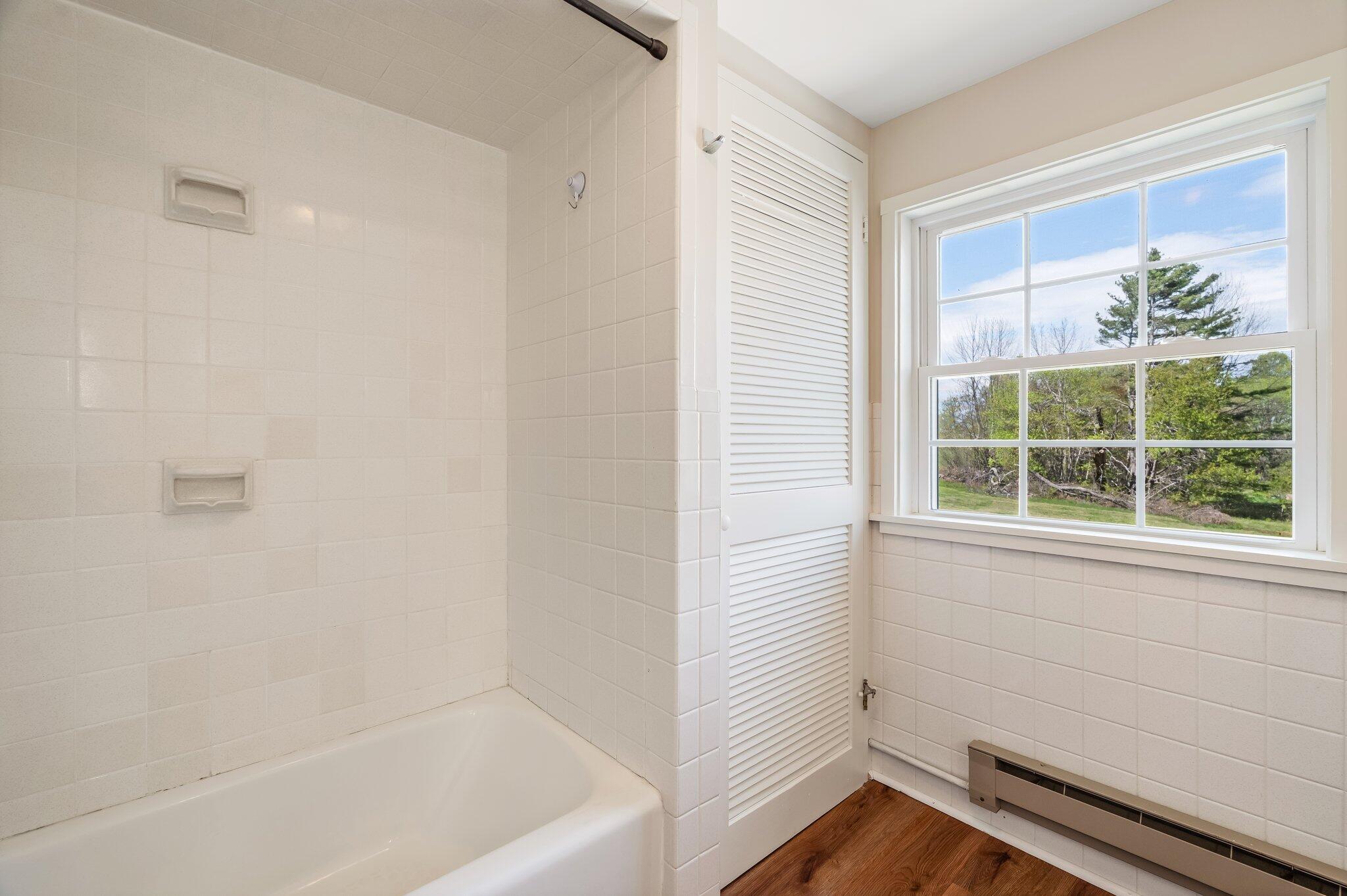 76 N Auburn Road Auburn ME 04210