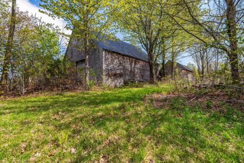 76 N Auburn Road Auburn ME 04210