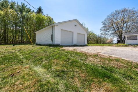 76 N Auburn Road Auburn ME 04210