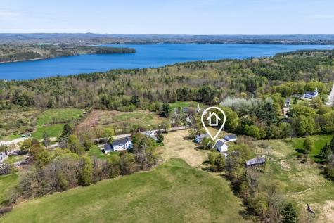 76 N Auburn Road Auburn ME 04210