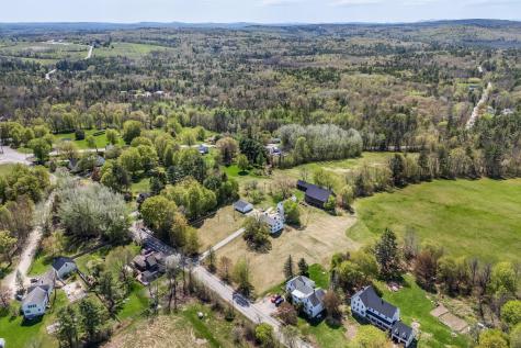 76 N Auburn Road Auburn ME 04210