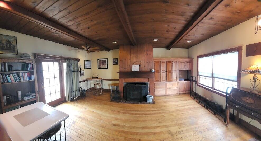 12 Schoolhouse Lane Hampden ME 04444