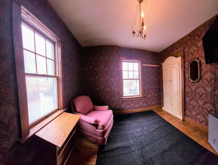 12 Schoolhouse Lane Hampden ME 04444