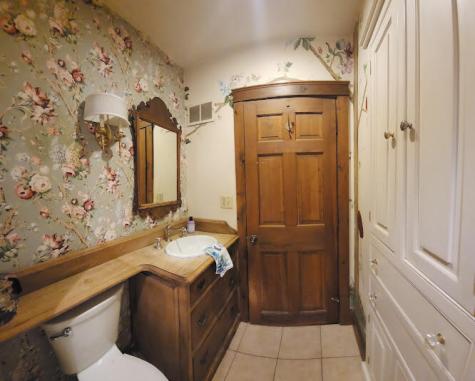 12 Schoolhouse Lane Hampden ME 04444