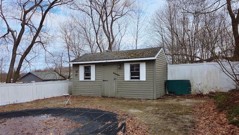 12 Schoolhouse Lane Hampden ME 04444