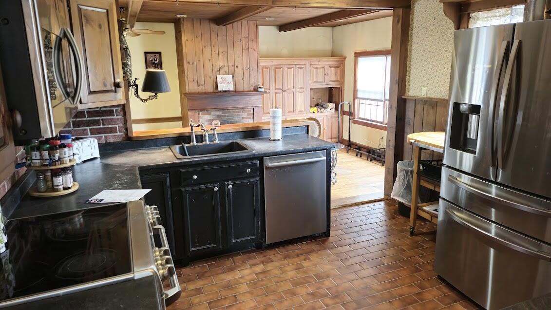 12 Schoolhouse Lane Hampden ME 04444
