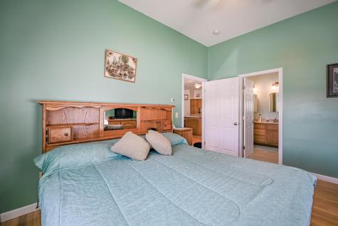 11 Sunrise Drive Hallowell ME 04347