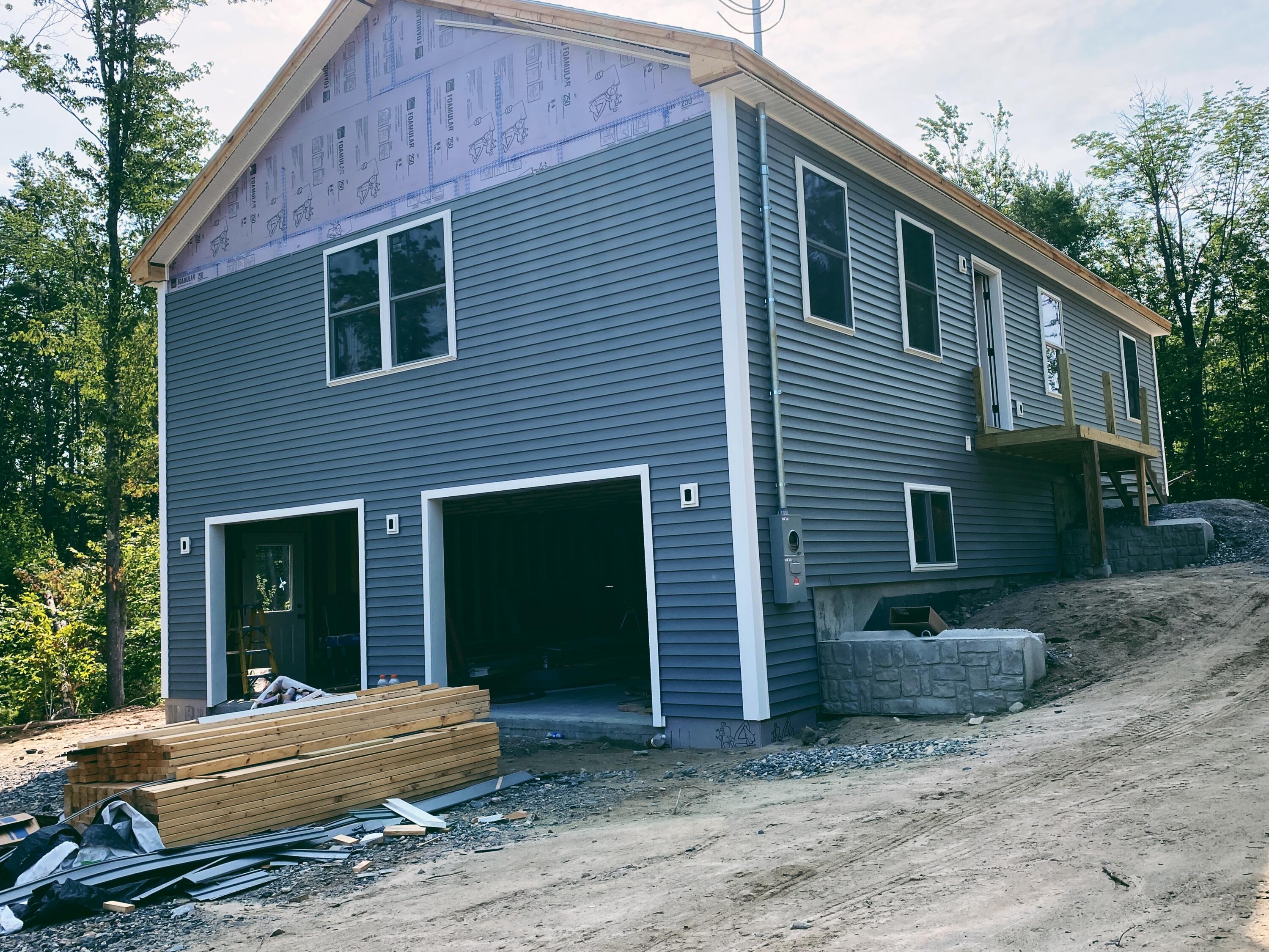 36 Knoll Road Poland ME 04274