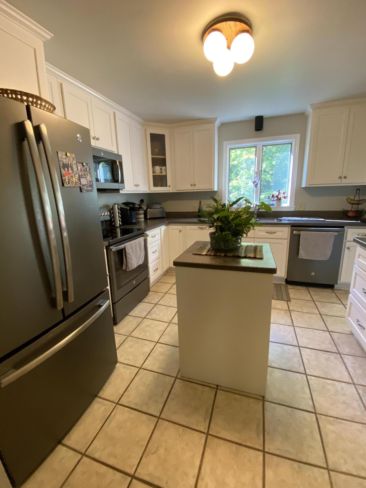 27 Smiley Avenue Winslow ME 04901