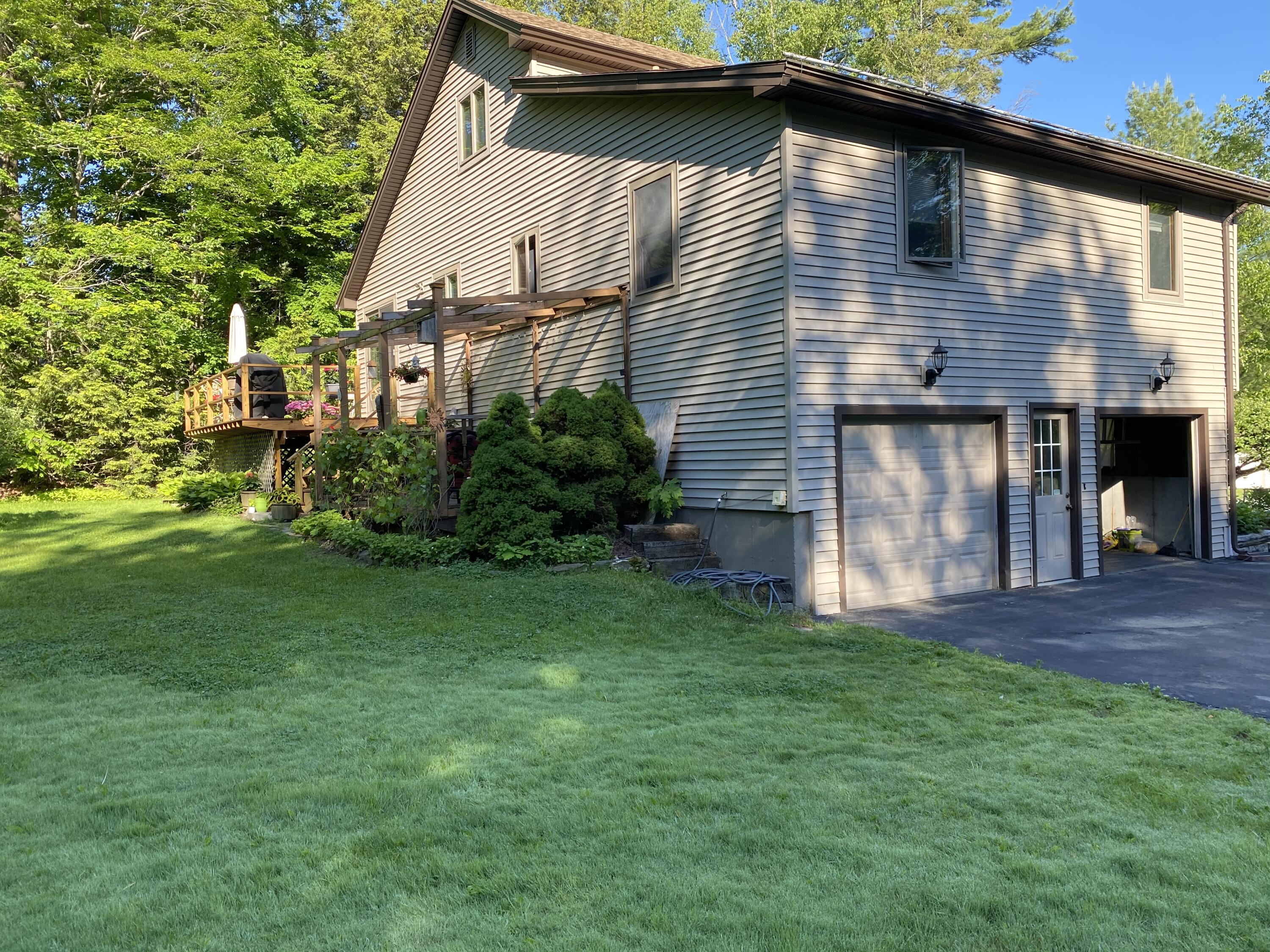 27 Smiley Avenue Winslow ME 04901