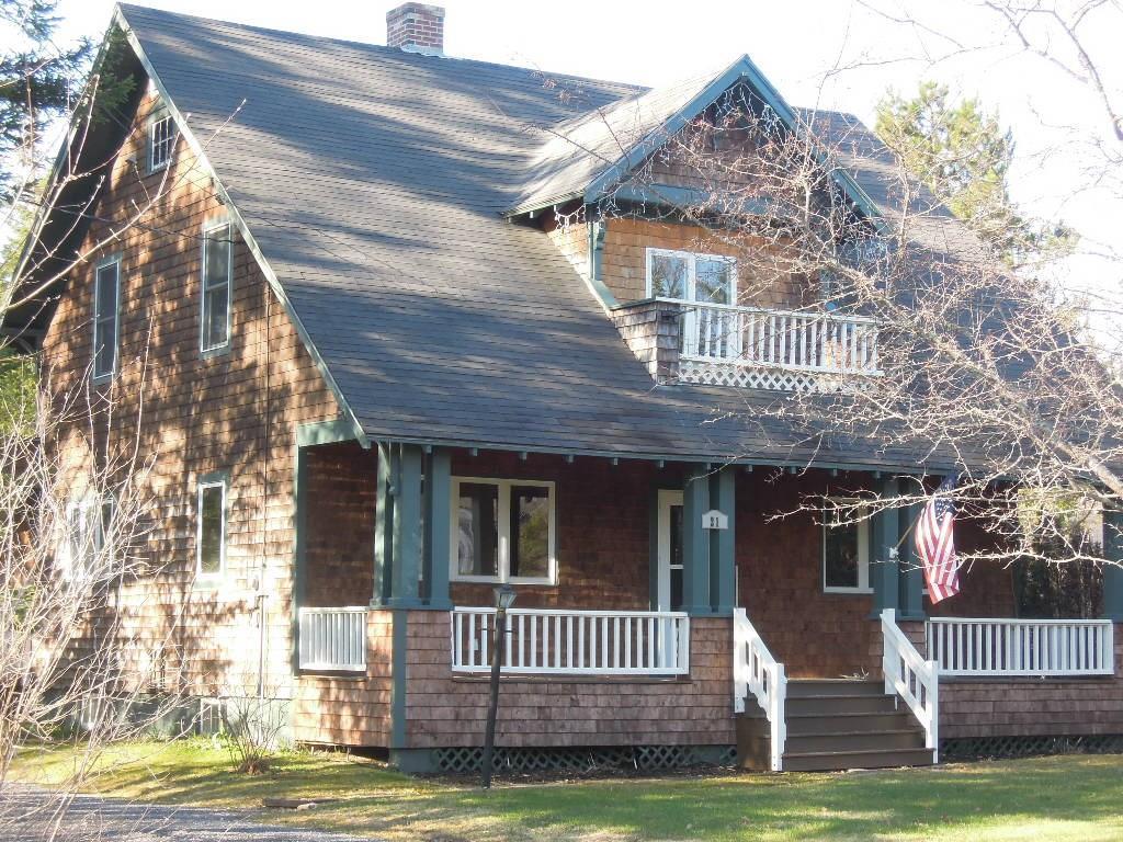 21 Washington Street Caribou Maine Real Estate Listing MLS 1437571