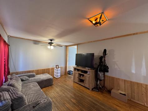 61 Eastland Avenue Millinocket ME 04462
