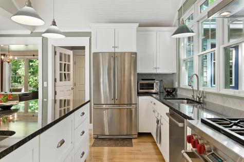 853 Mere Point Road Brunswick ME 04011