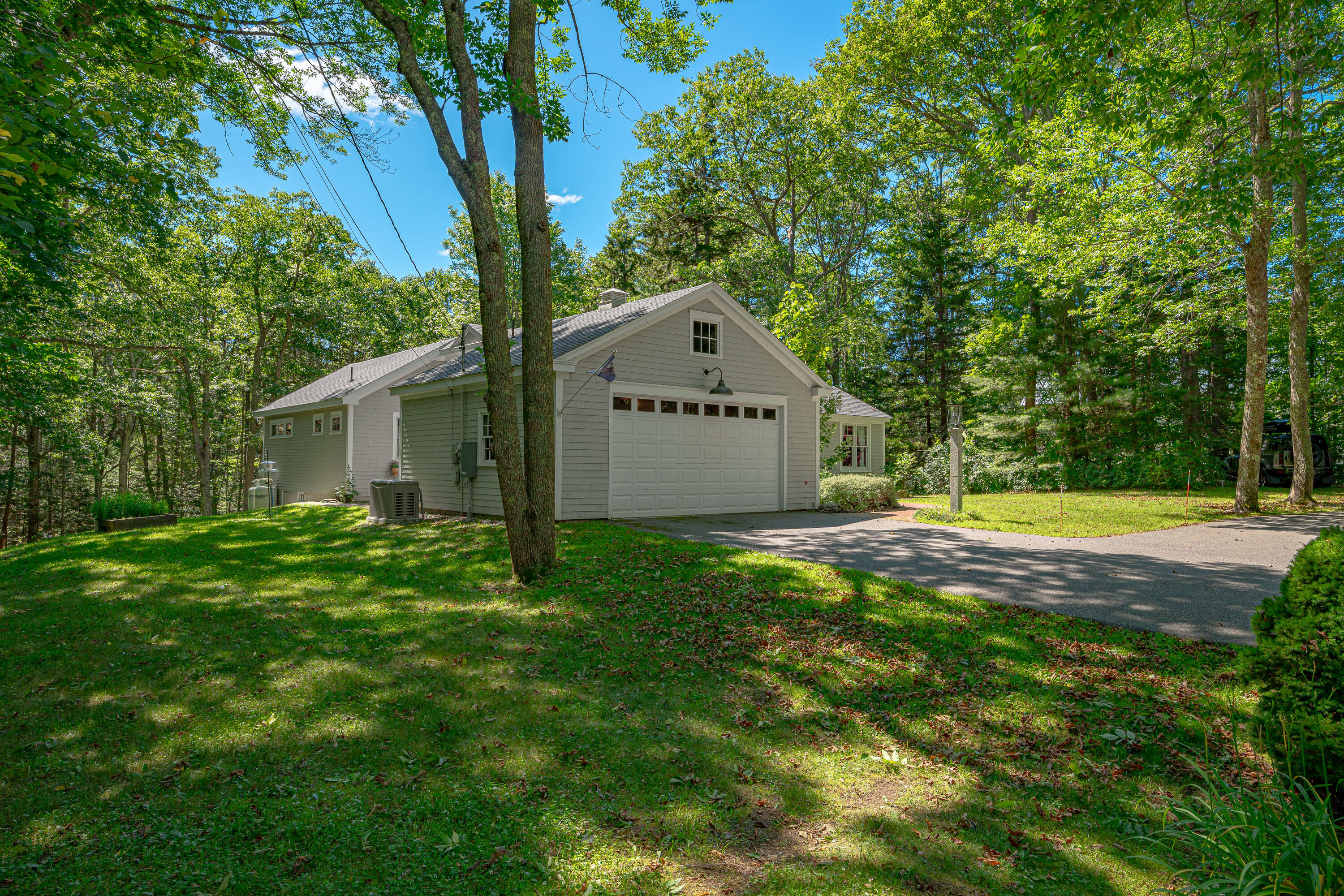 853 Mere Point Road Brunswick ME 04011