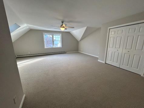 11 Ruch Lane York ME 03909