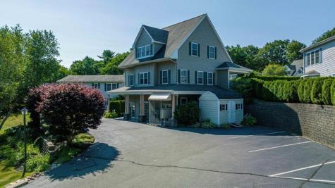 11 Ruch Lane York ME 03909