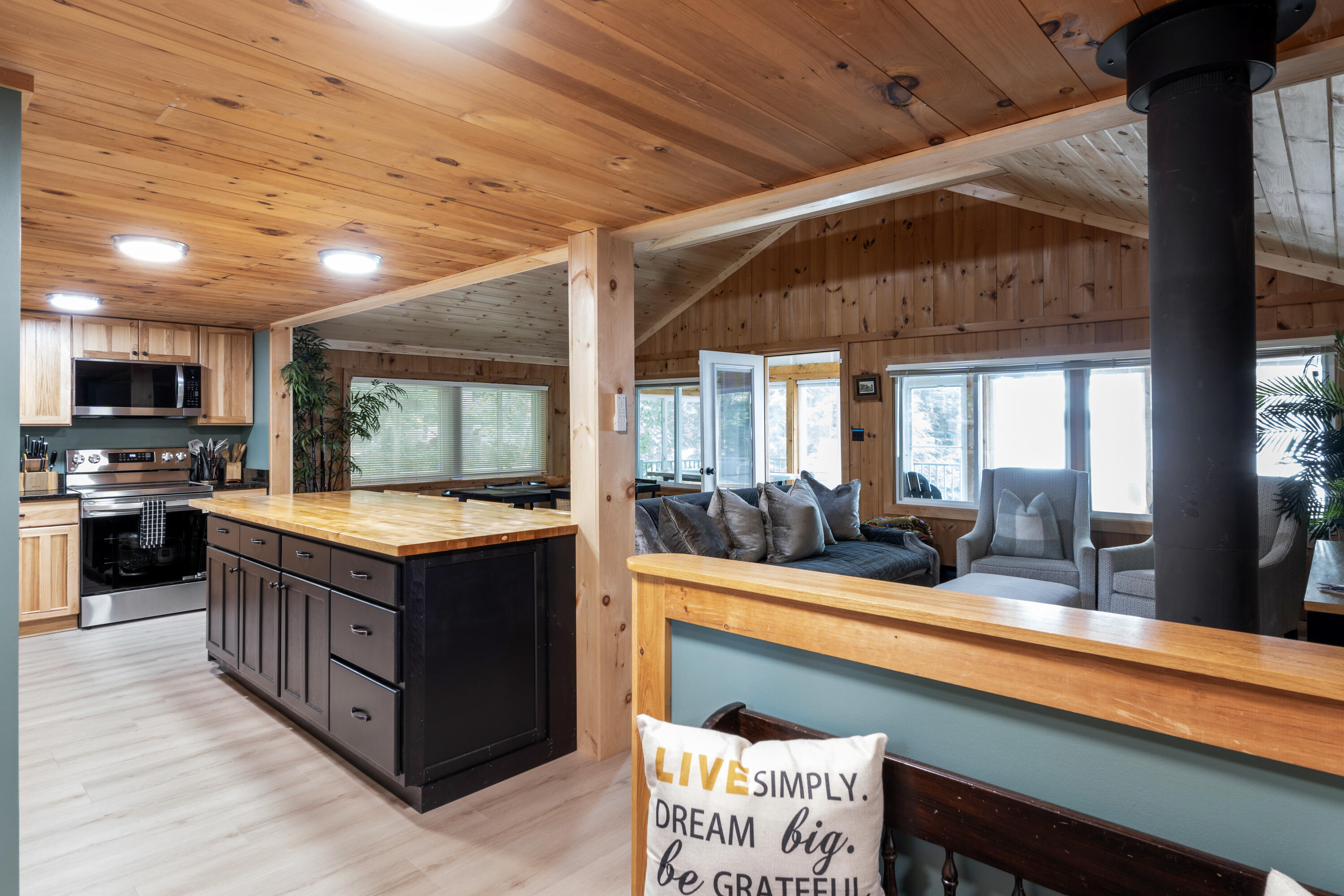 7 Papoose Island Road Raymond ME 04071